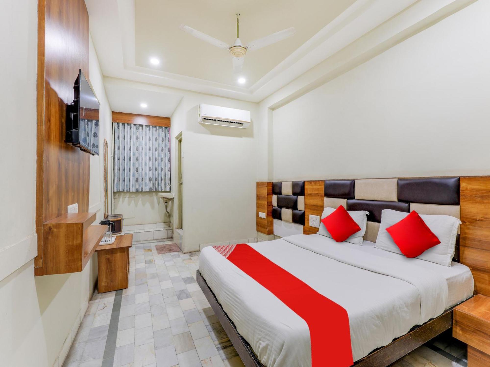 Hotel O Asopalav Naroda Dış mekan fotoğraf