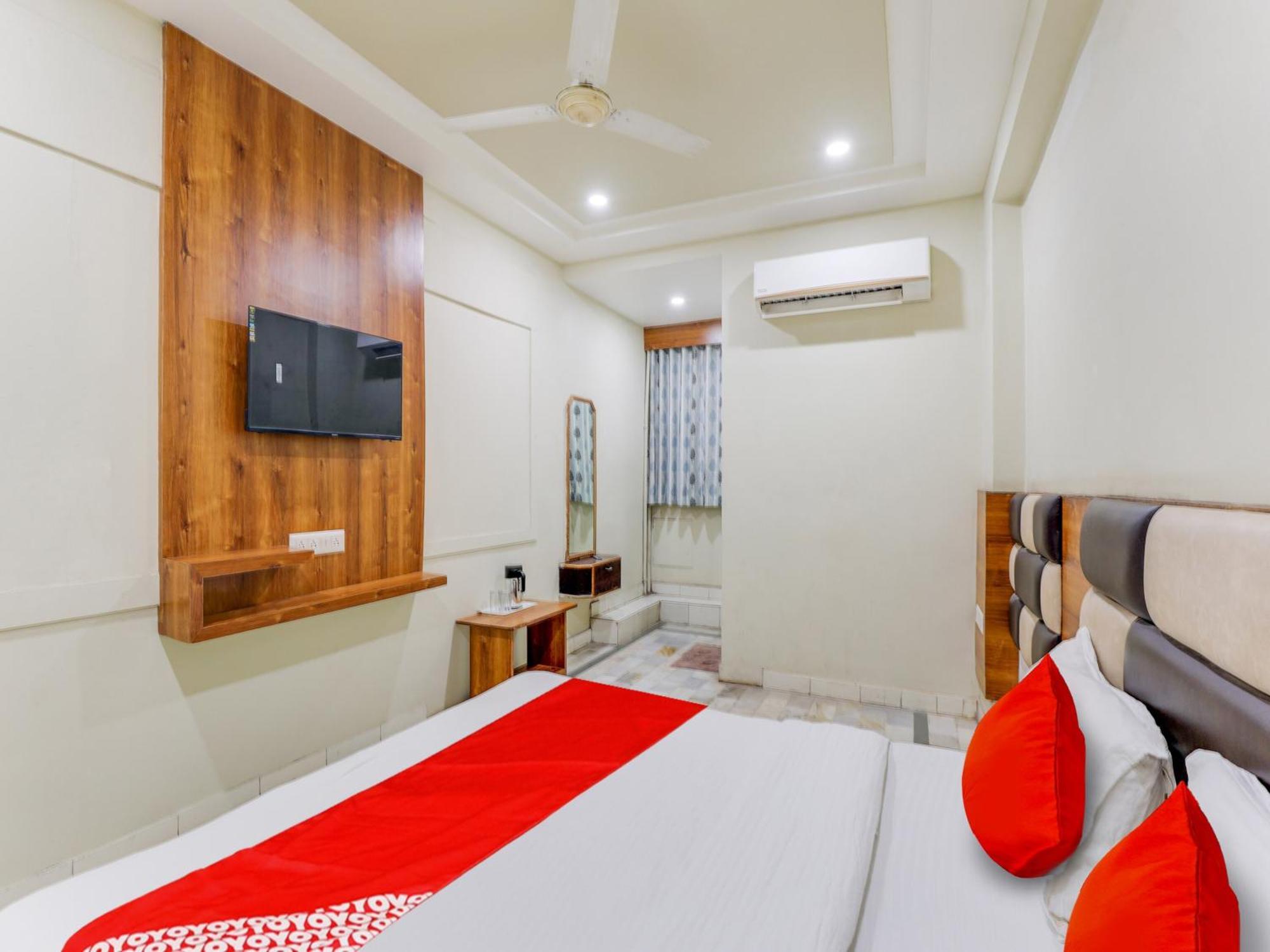 Hotel O Asopalav Naroda Dış mekan fotoğraf